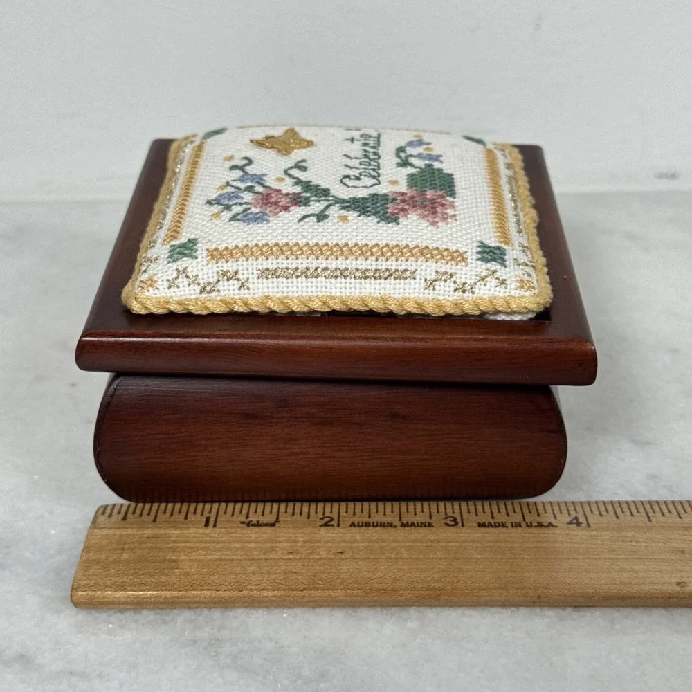 Vintage Jewelry Trinket Box Needlepoint 2x4
